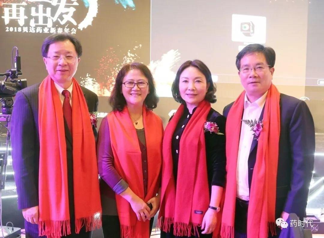 嫁女周年访亲家