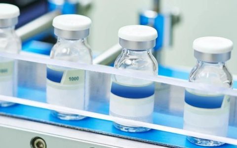 病毒学家之争：延迟注射第二针疫苗有没有危害