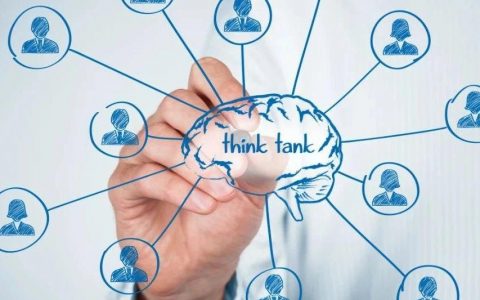 肾移植受者联合用药对他克莫司影响及其剂量调整策略