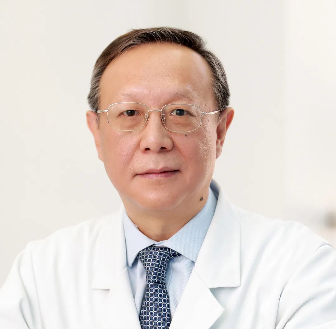 同类首创: 基石药业艾伏尼布在中国复发或难治性急性髓系白血病患者的注册研究达预期，新药上市申请已获中国国家药品监督管理局受理