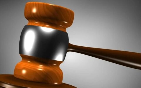 从 “皇帝新衣”撤市和历史首封特殊CRL看FDA加速批准