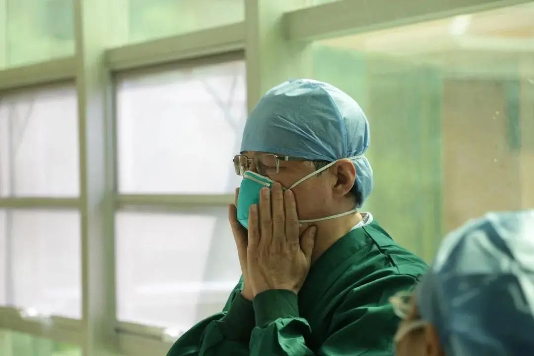 侯金林教授：大到全世界，小到每一位