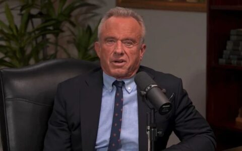 美国卫生部部长：把“灰产洗白”！